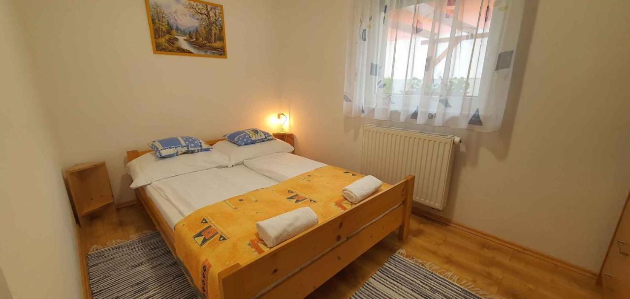 Holiday Home In Keszthely/Balaton 39648 Exteriör bild